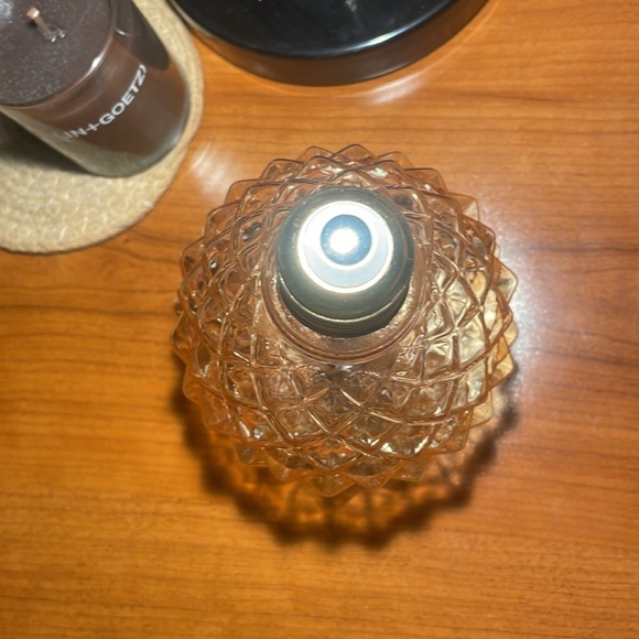 Geo Etched Glass Lightbulb w/ Standard Universal Base - Picture 8 of 10